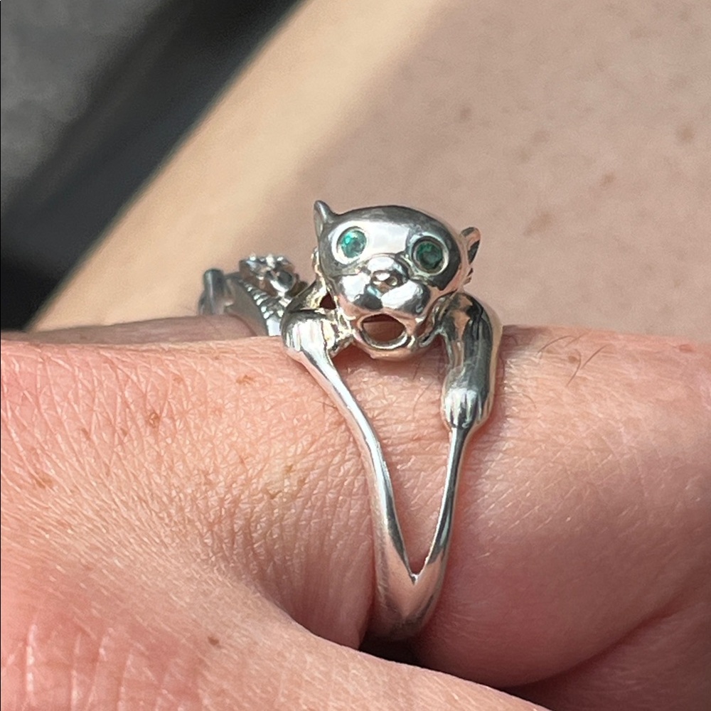 Sterling Panther wrap ring w/ Genuine Emerald eyes & Diamond collar - Picture 4 of 17